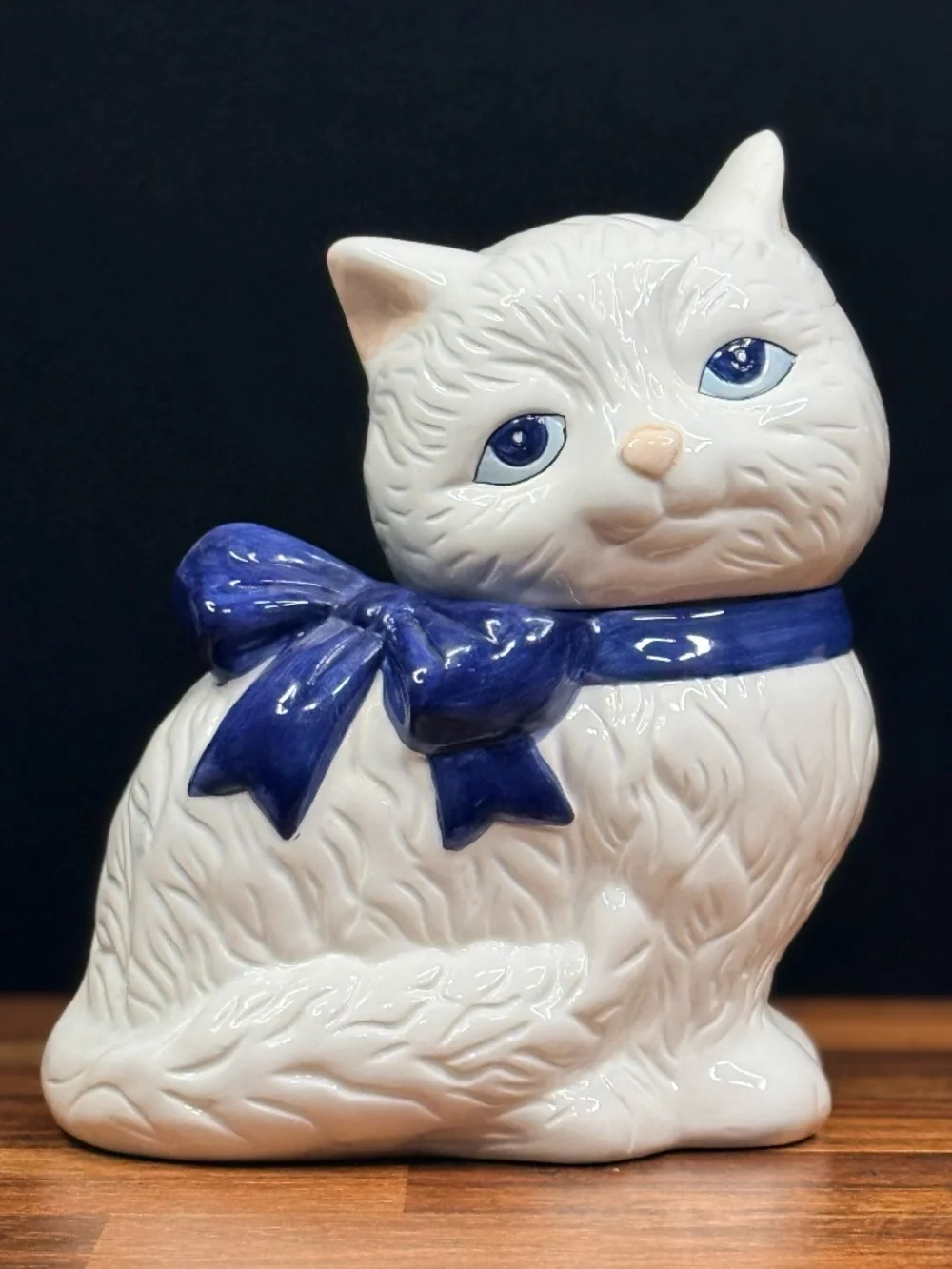 White Cat Cookie Jar